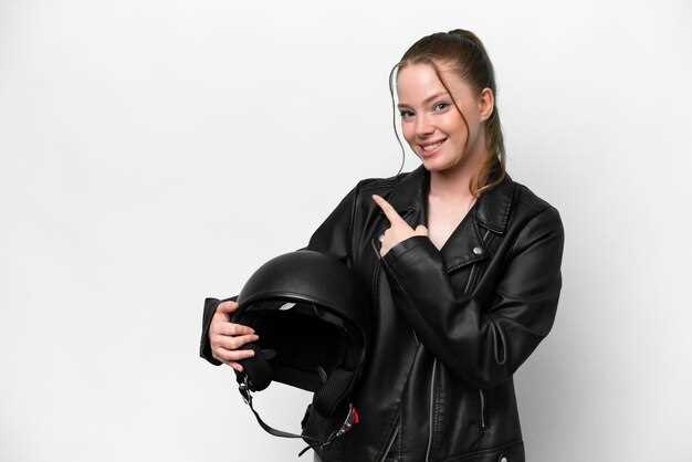 What Features to Look for in 2025 Motorcycle Helmets