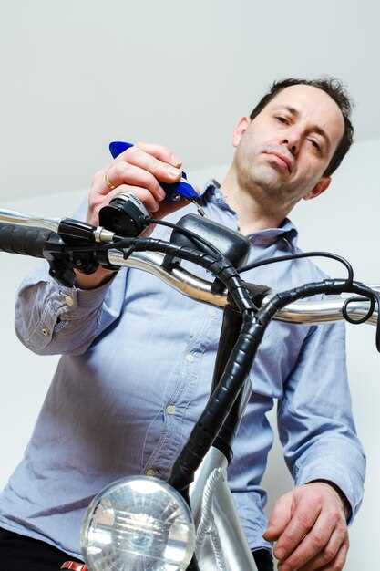 How to Check and Change Motorcycle Oil